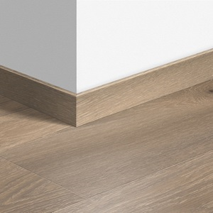 Soklov� li�ta QSSKR 01661 58x12mm x 2,4m